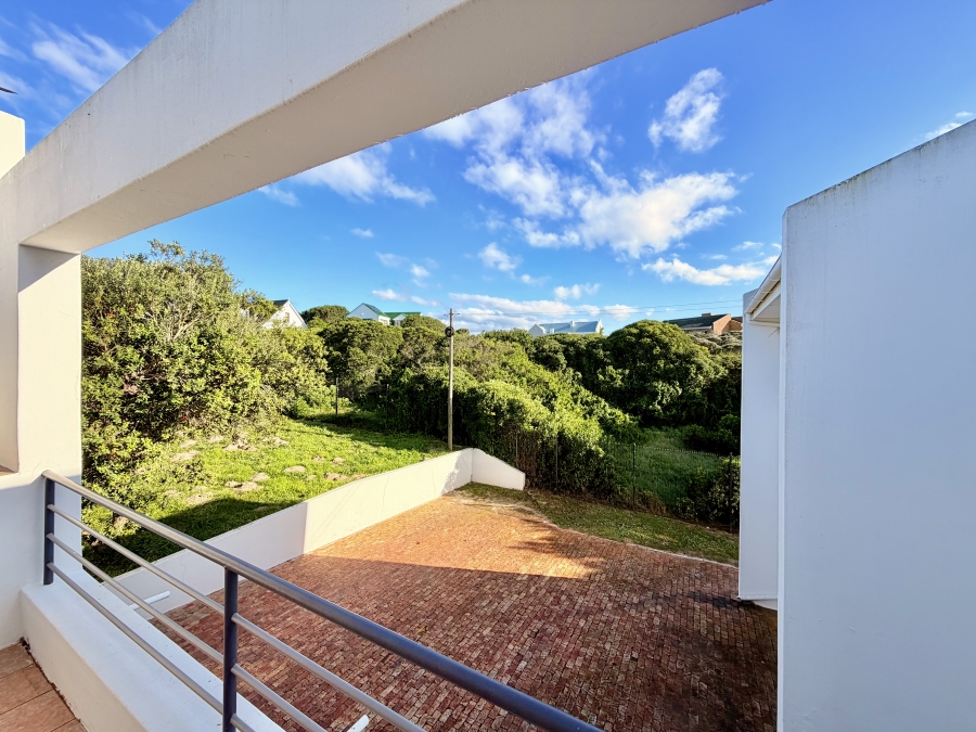 5 Bedroom Property for Sale in Vermont Western Cape